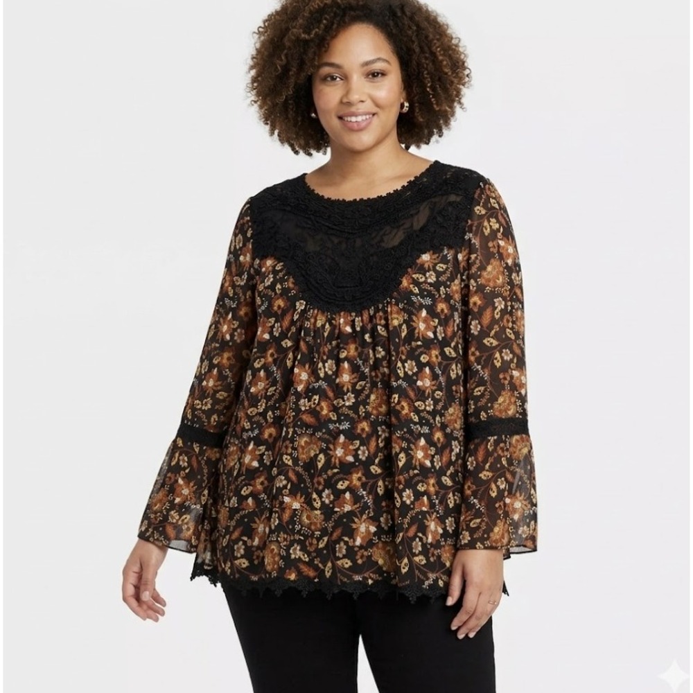 Indigo Thread Blouse size XL Brown Black Floral‎ Lace Detail Flare Sleeve Boho